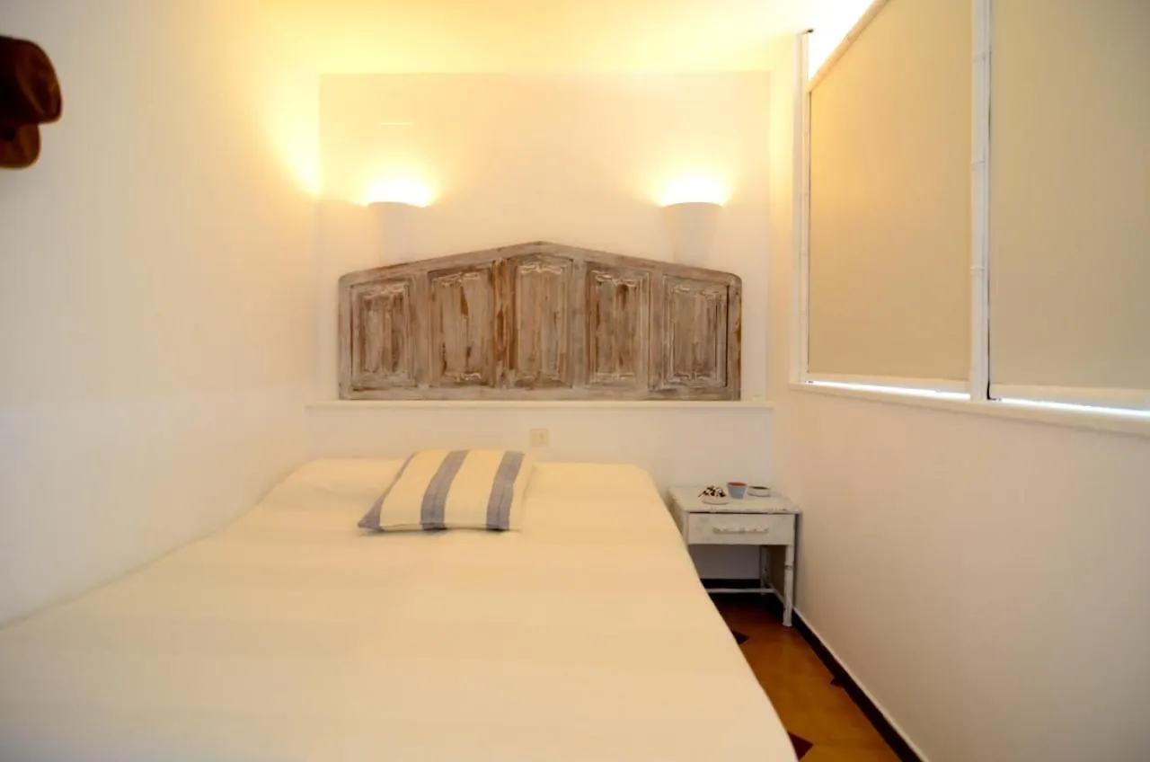 Apartamentos Jademar L'Estartit 0*,