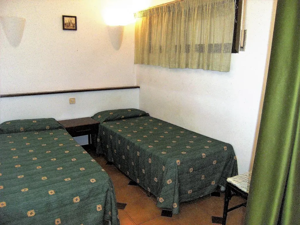 Apartamentos Jademar L'Estartit Spain