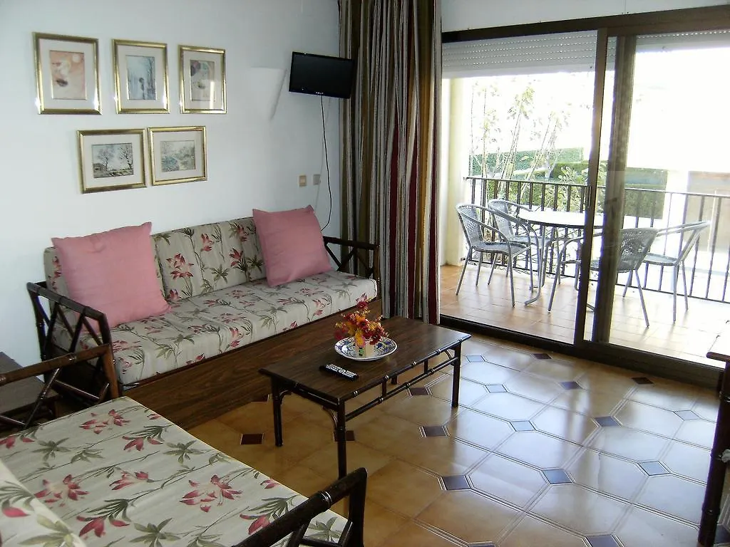 Apartment Apartamentos Jademar L'Estartit Spain