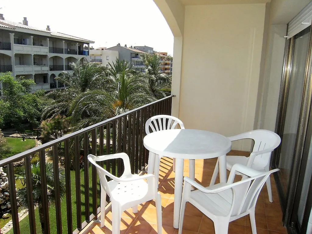 Apartamentos Jademar L'Estartit Apartment
