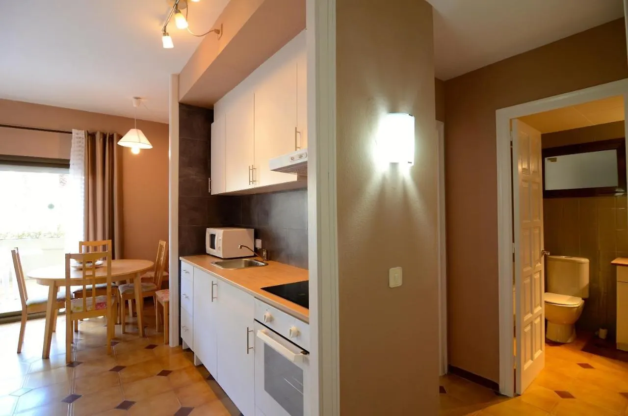 Apartamentos Jademar L'Estartit Apartment