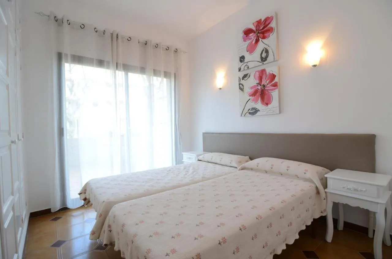 Apartamentos Jademar L'Estartit Spain